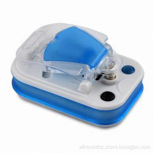Universal Battery Charger for All Kinds of Mobile Phones, with High Current, CE Approved